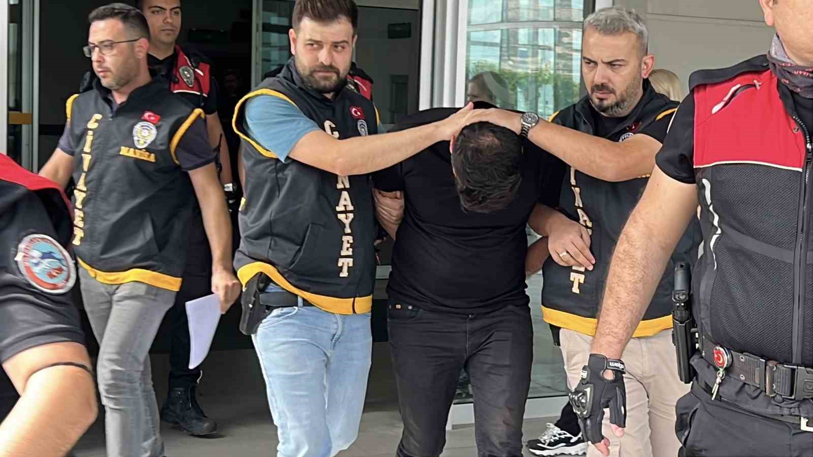 Manisa’da eşini boğarak öldüren zanlı hakim karşısında
