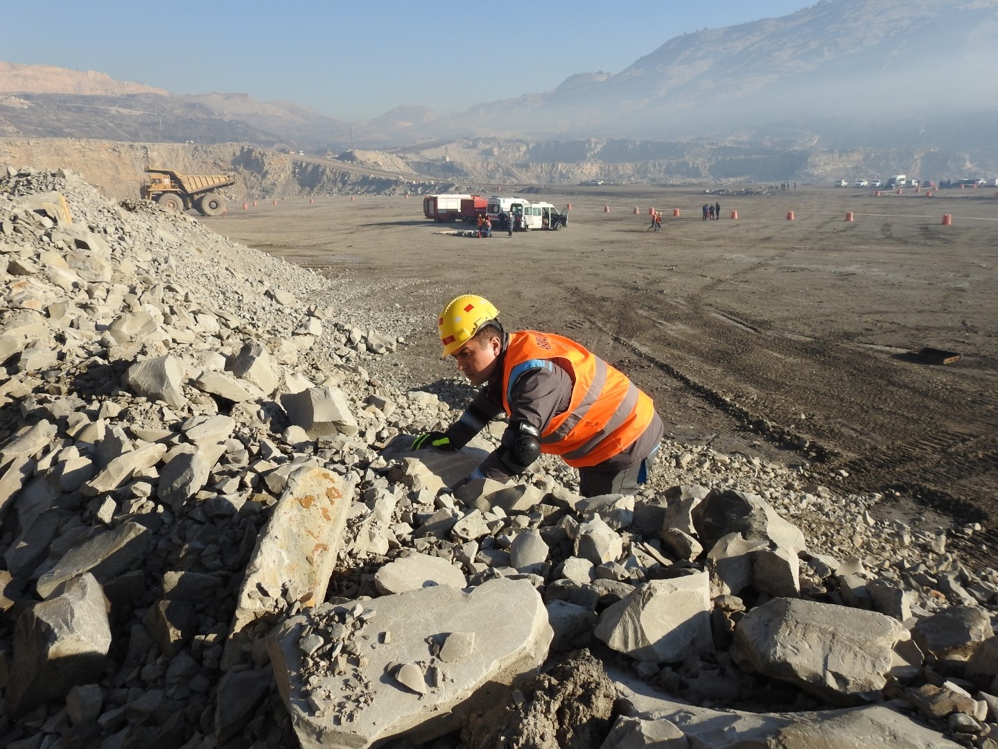 Soma’da maden ocağında gerçeğini aratmayan heyelan tatbikatı
