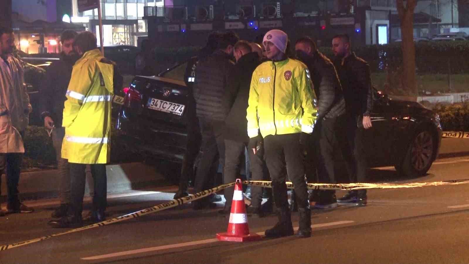 Beykoz’da sürücüler arasında yol verme kavgası kanlı bitti: 1 ağır yaralı
