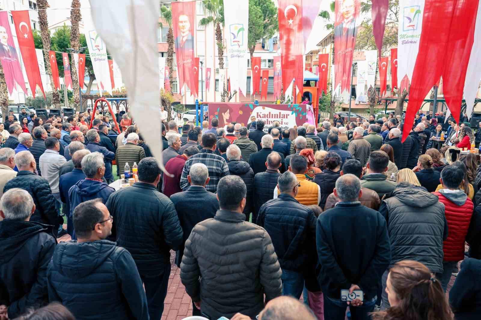 Manavgat’ta ikinci kadınlar kahvesi ve muhtarlık binası törenle açıldı
