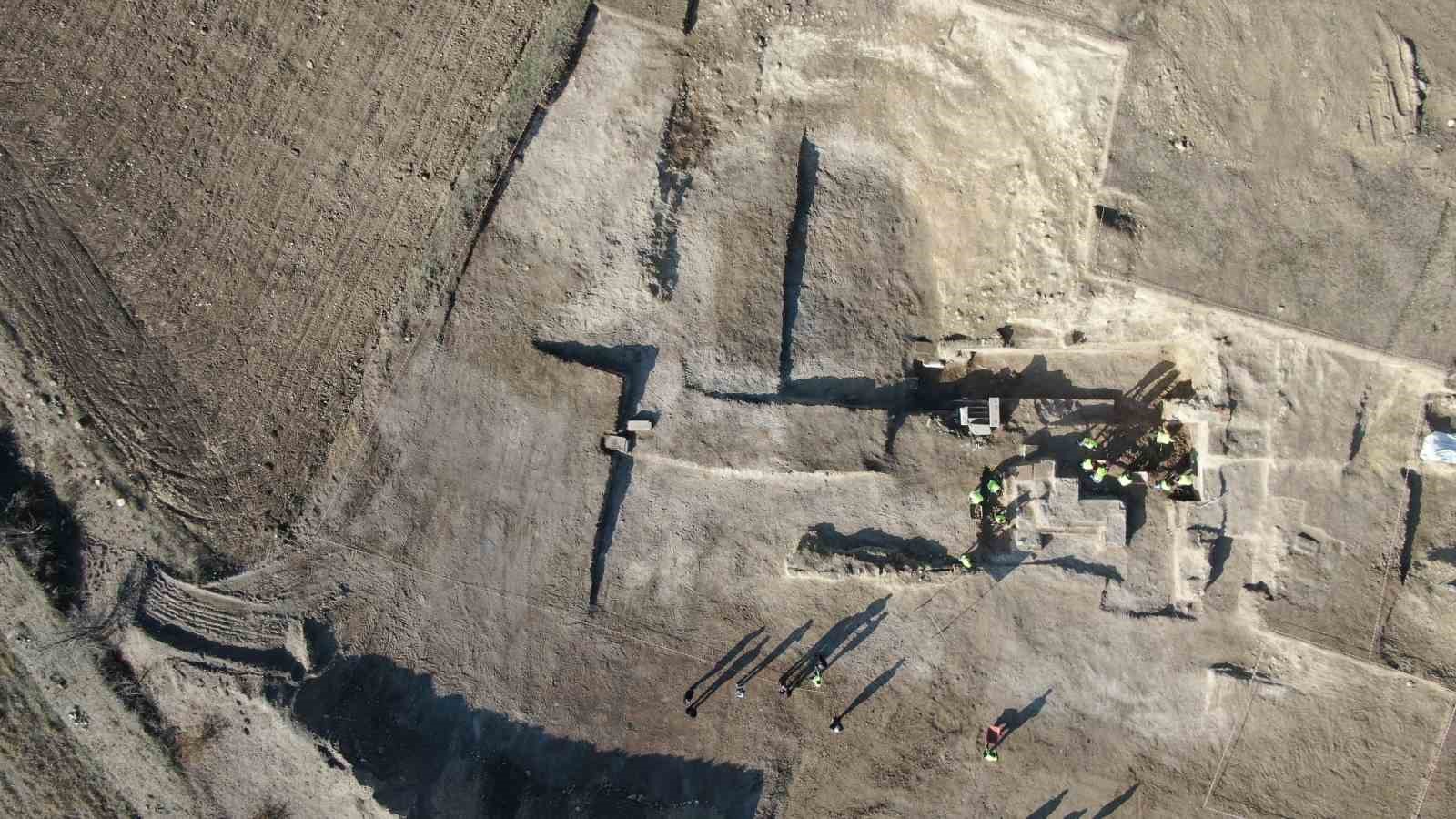 Pompeiopolis’te heyecanlandıran keşif: Afrodit heykelleri bulundu
