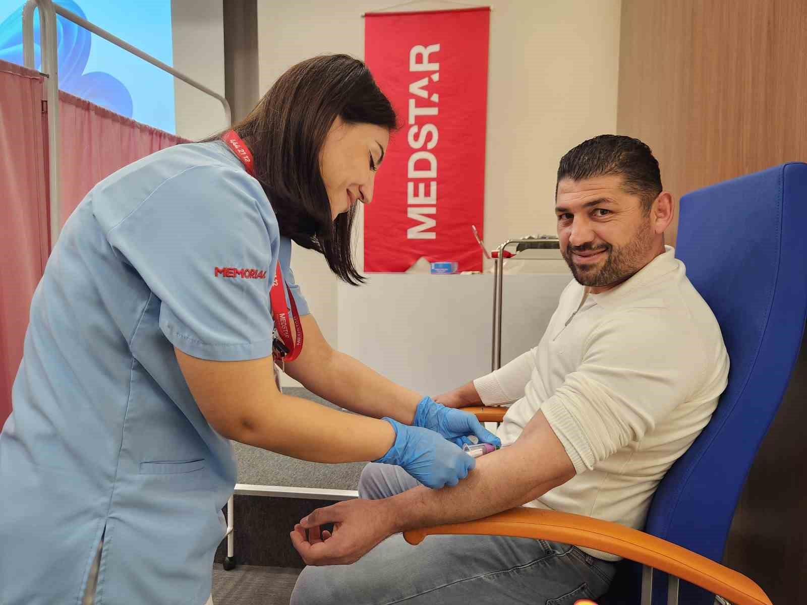 Başpehlivanlar, Türkiye Yağlı Güreş Ligi öncesi sağlık kontrolünden geçti
