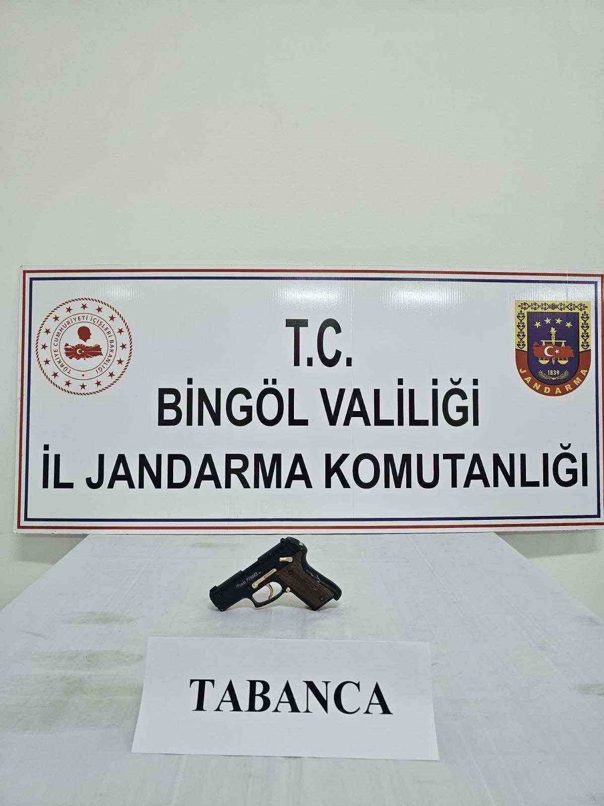 Bingöl’de uyuşturucu ve  aranan şahıslara yönelik çalışma
