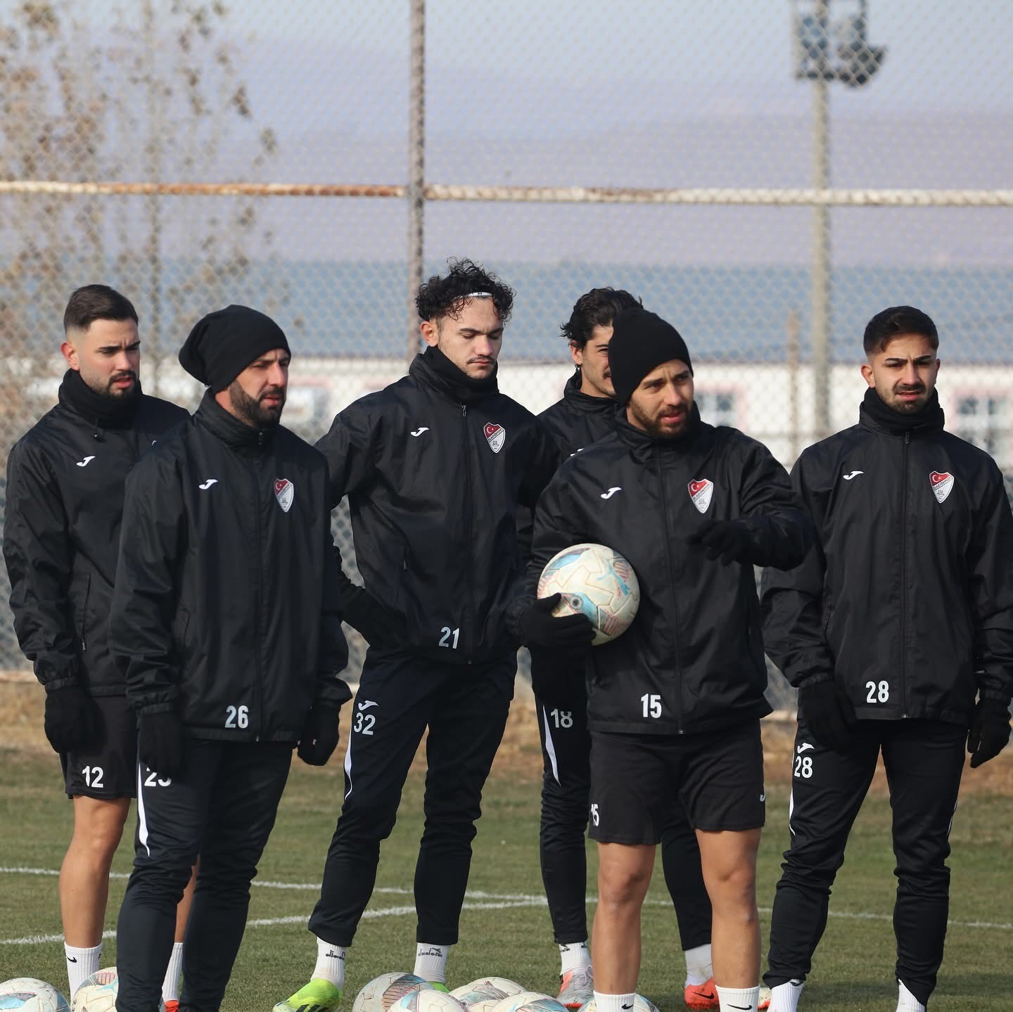 Elazığspor, Mersin’e 19 futbolcuyla gitti
