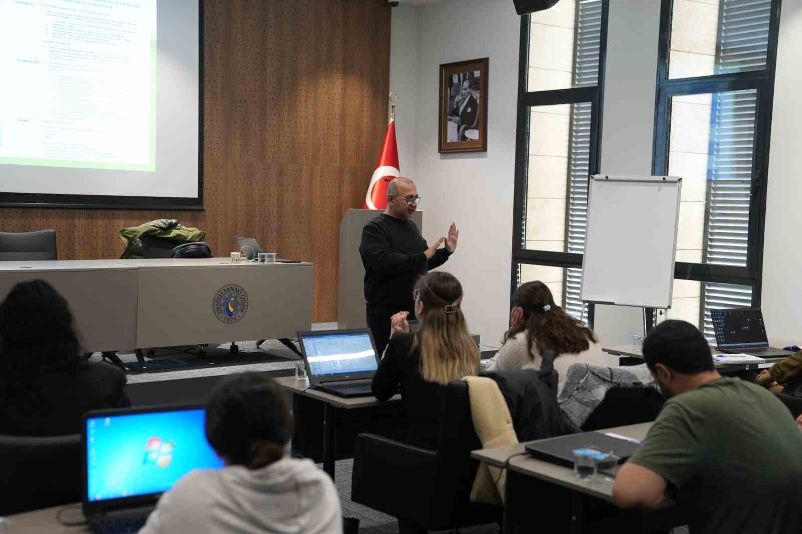 Denizli Sanayi Odası’nın GRI sürdürülebilirlik raporlama standardı lisanlı uzmanlık eğitimi tamamlandı
