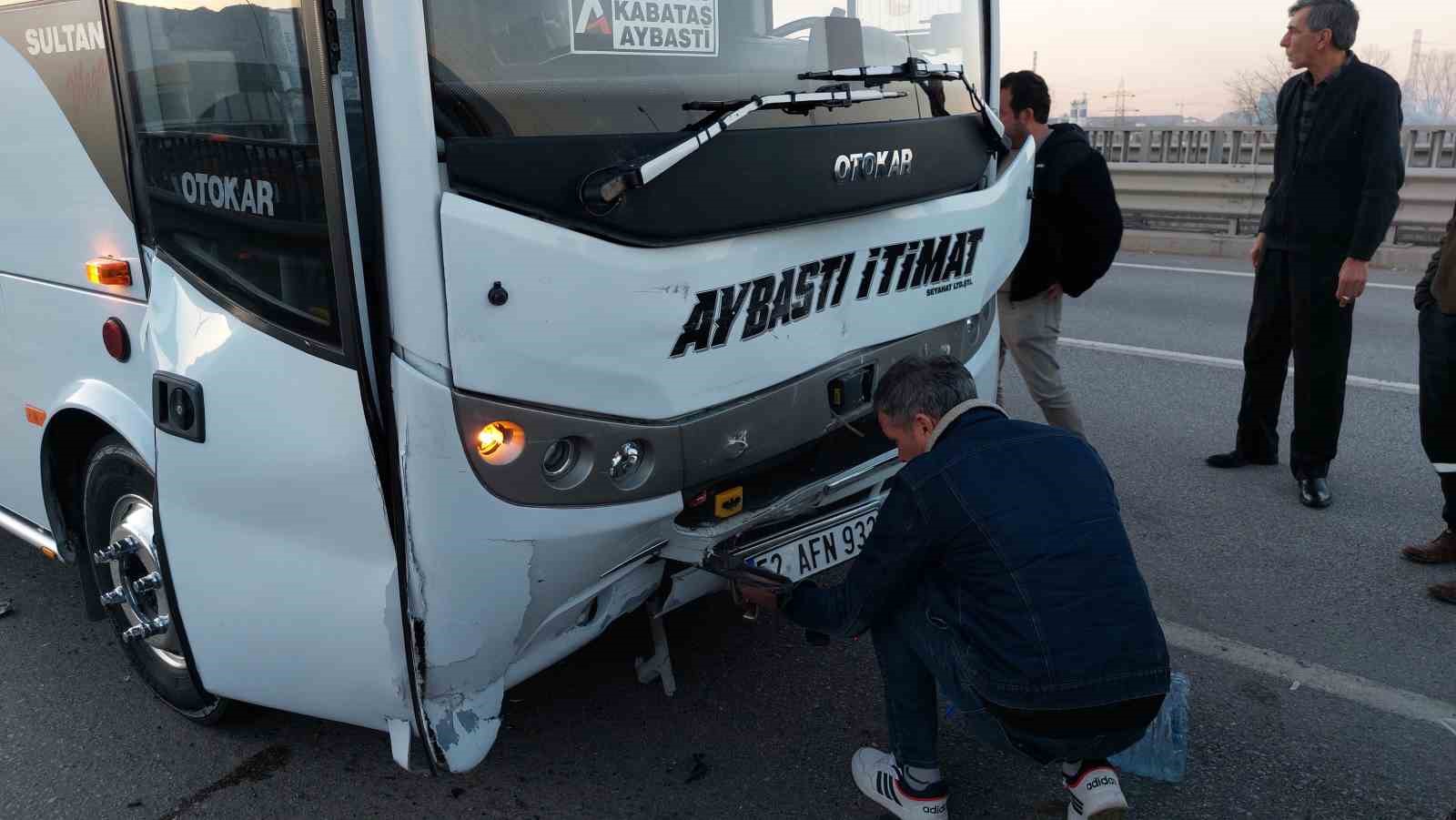 Samsun’da 5 araçlı zincirleme kaza: 2 yaralı
