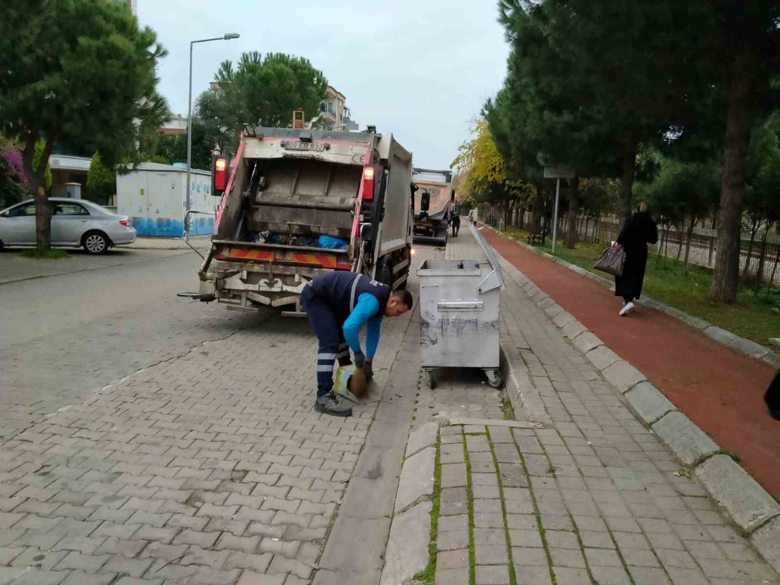 Efeler’de sağanak yağış öncesi hazırlık
