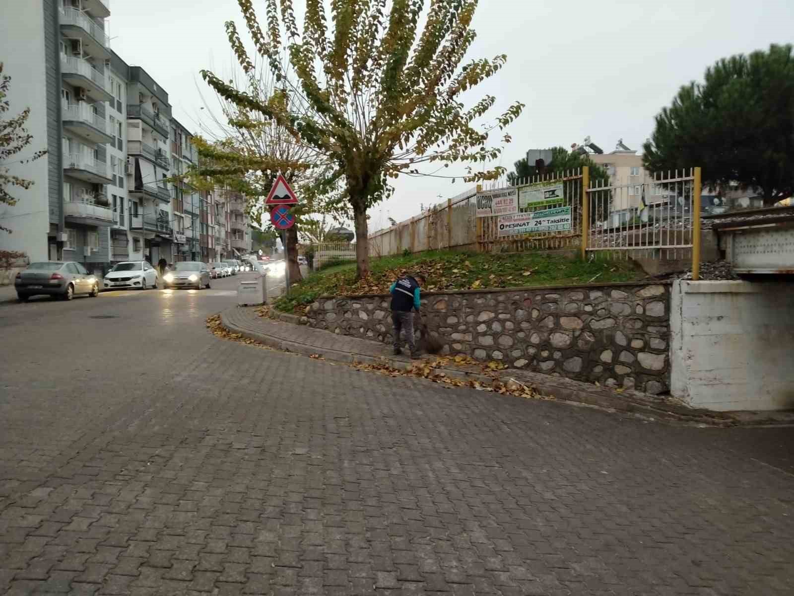 Efeler’de sağanak yağış öncesi hazırlık
