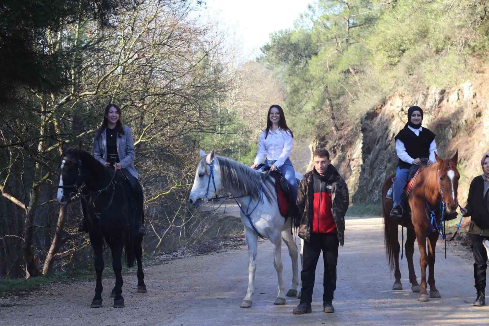 ‘Gençlik Bursa’da Yollarda’ projesi tüm hızıyla sürüyor
