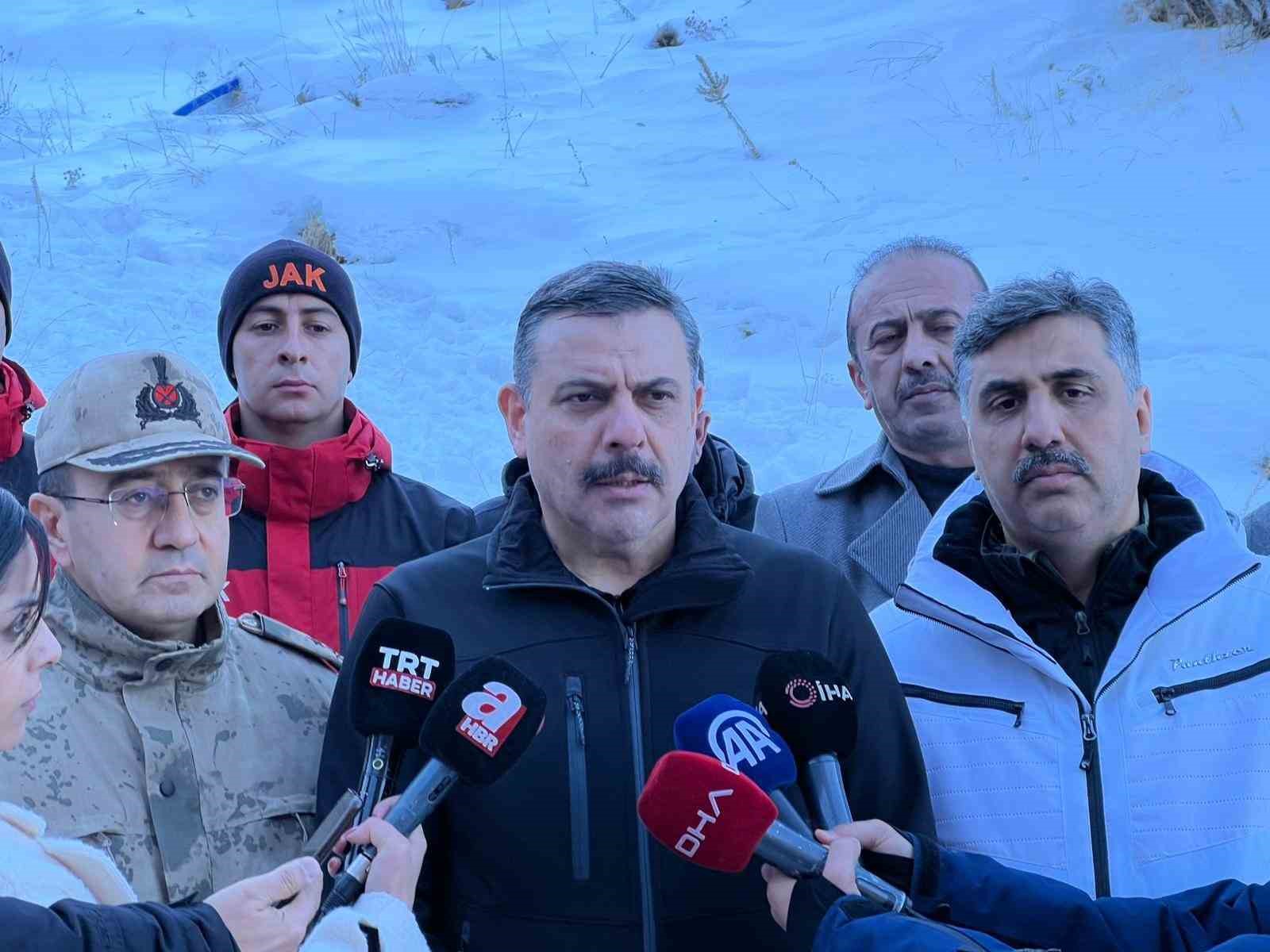 Çığ altında kalan milli sporcu hayatını kaybetti
