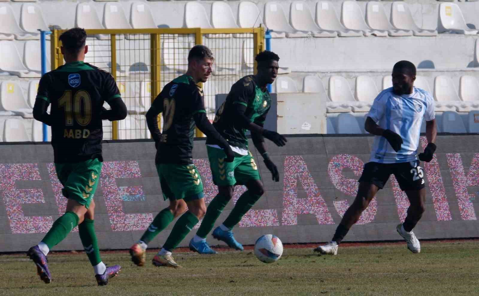 Trendyol 1. Lig: Erzurumspor FK: 0 - Sakaryaspor: 0
