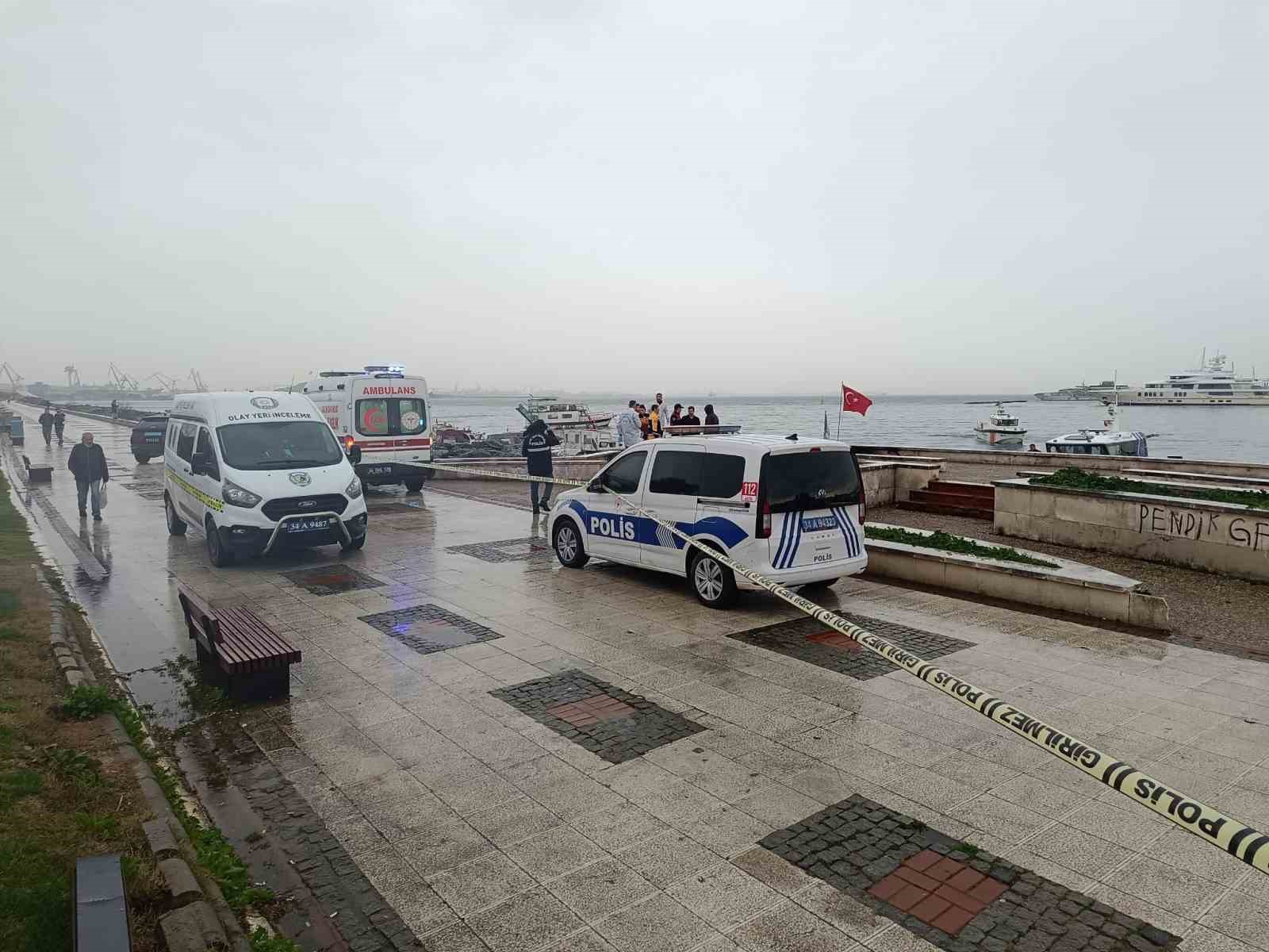 Pendik’te denize atlayan 79 yaşındaki kadın boğuldu
