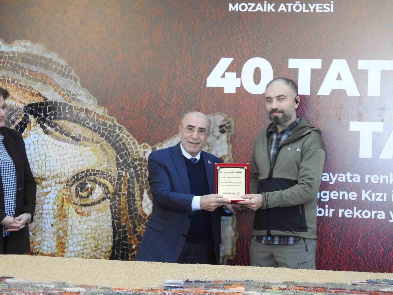 Gaziantep’te Çingene Kızı yeniden hayat buldu: 2 dünya rekoru birden kırıldı
