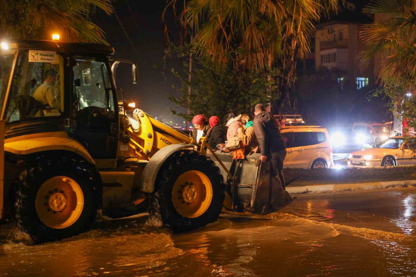 Sele teslim olan Manavgat havadan görüntülendi
