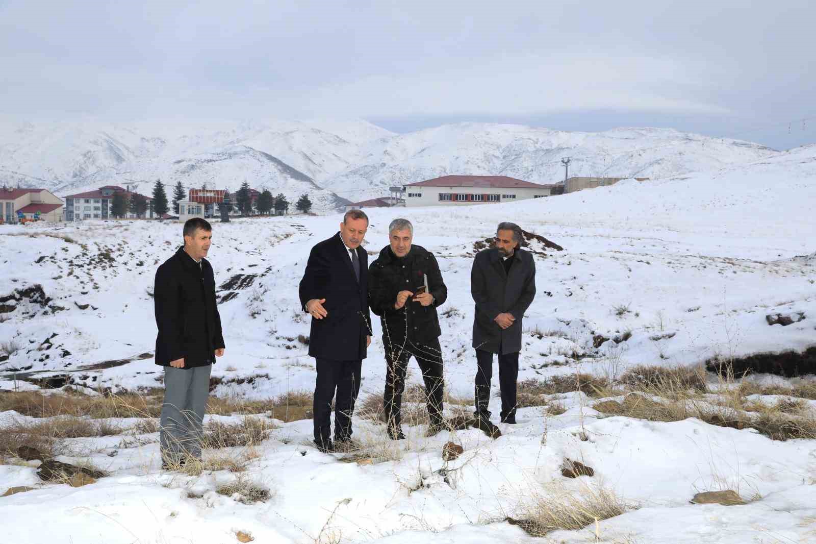 Bitlis Eren Üniversitesi güneş enerjisiyle geleceğe hazırlanıyor
