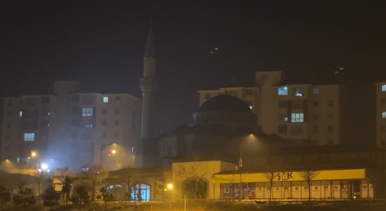 Yüksekova’da zemheri soğukları, en uzun gecede kendini hissettirmeye başladı
