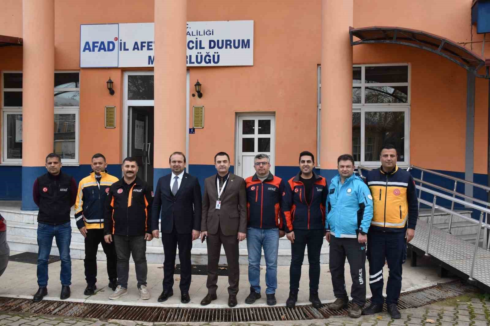 İl Sağlık Müdürü Eser eğitim ve tatbikat alanını ziyaret etti
