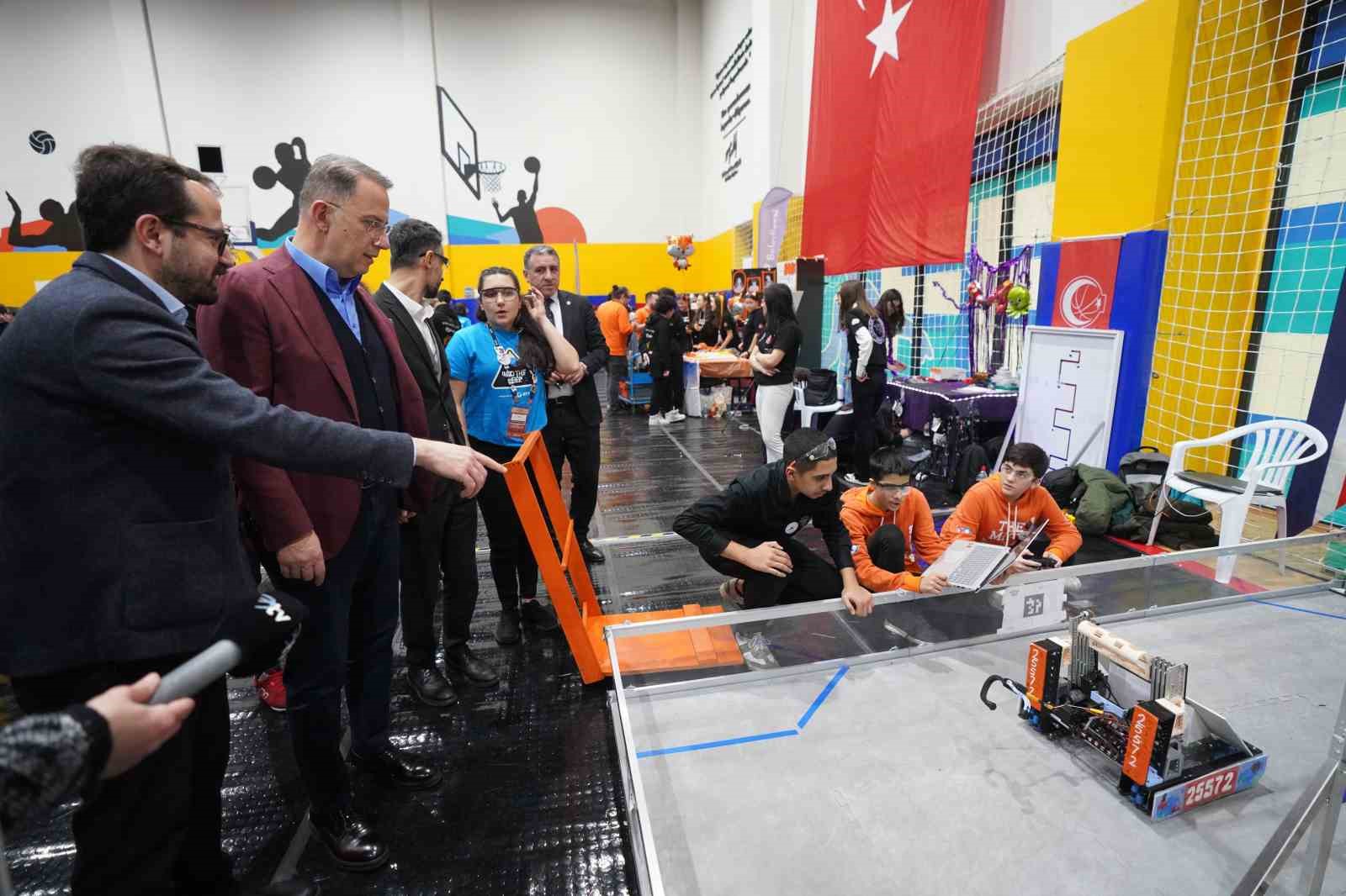 Beylikdüzü’nde ‘First Team Challenge’ın ilk Türkiye Şampiyonası yapıldı
