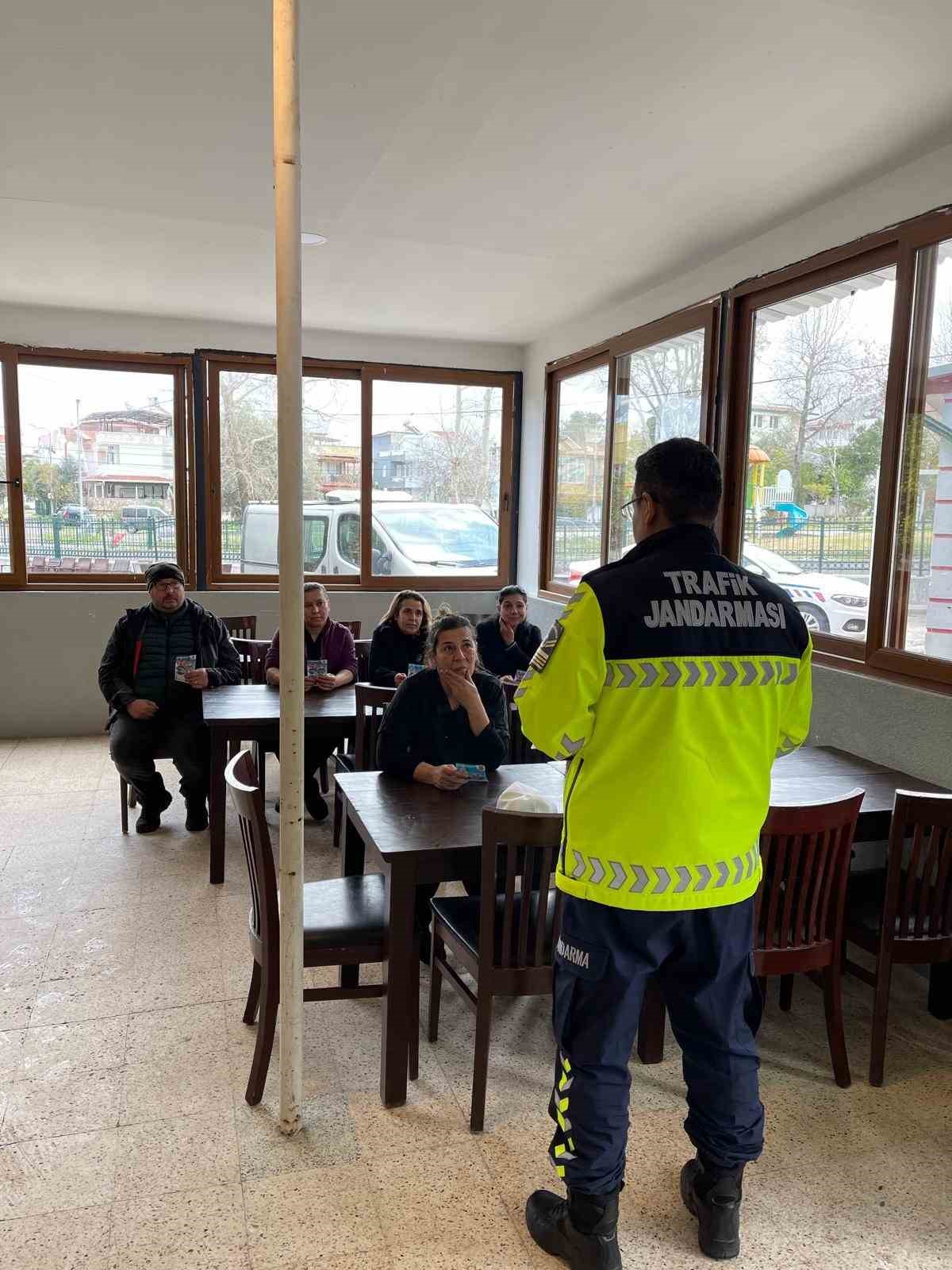 Özel bakım merkezi personellerine trafik eğitimi
