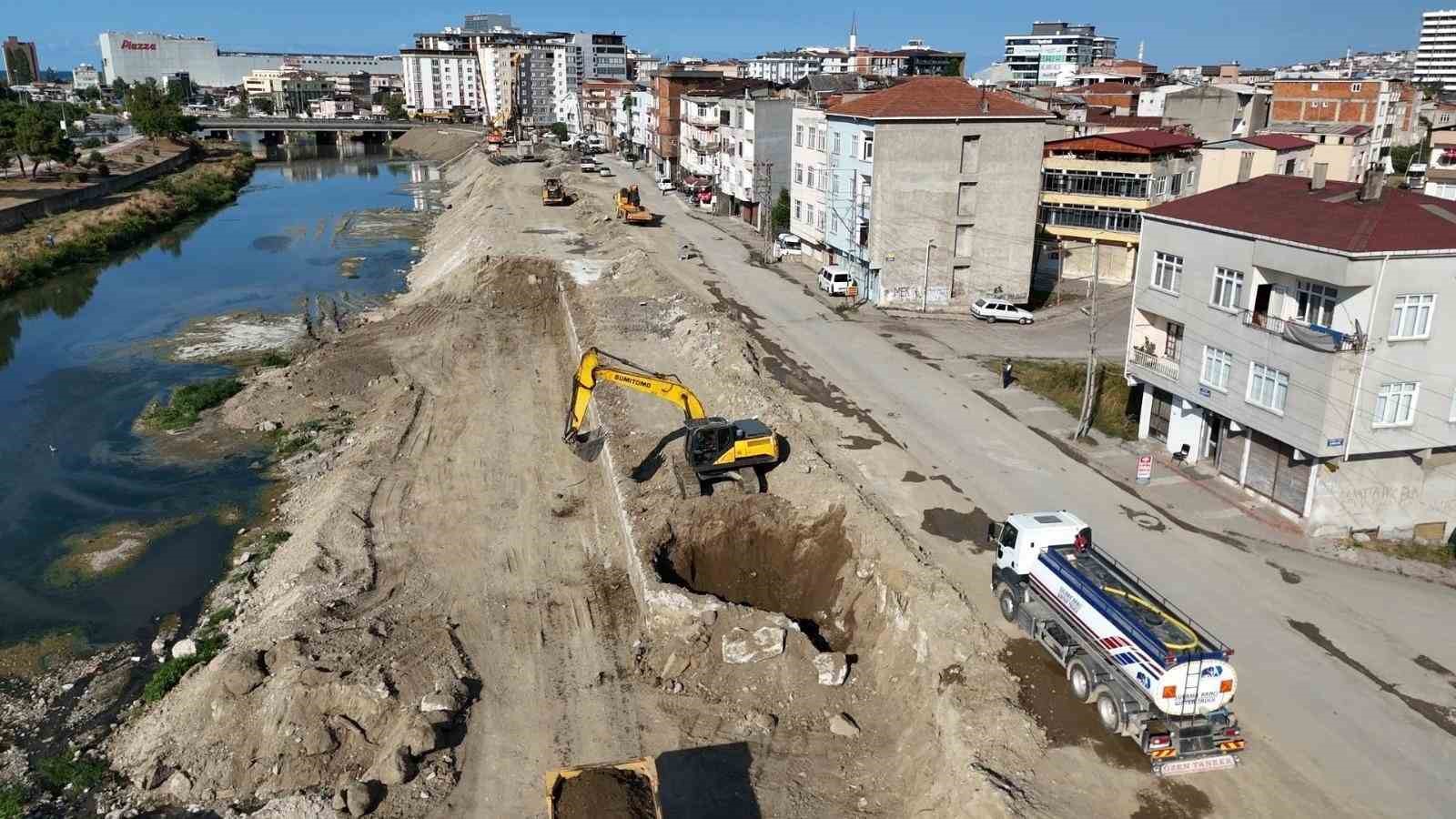 Başkan Sandıkçı: “Mert Irmağı çevresini yeni ve modern bir görünüme kavuşturacağız”
