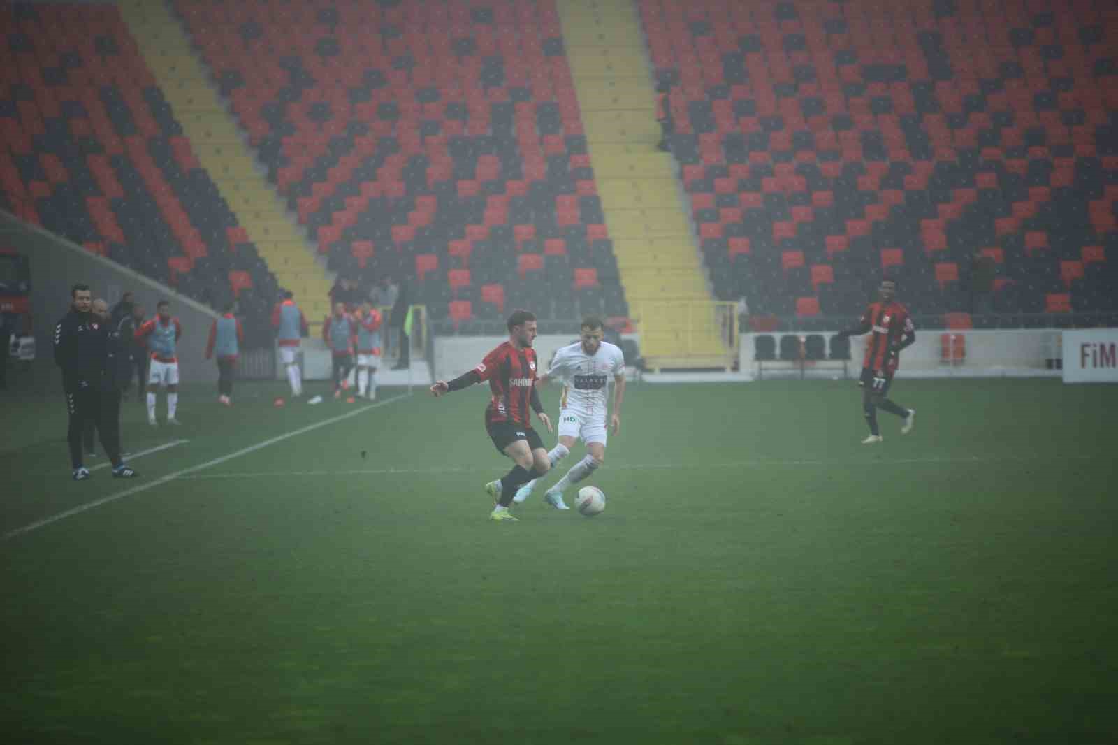 Trendyol Süper Lig: Gaziantep FK: 2 - Antalyaspor: 0 (Maç sonucu)
