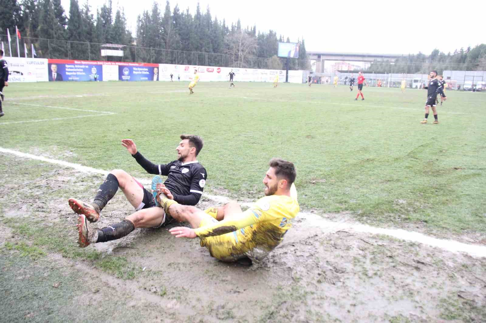 TFF 2. Lig: Belediye Derincespor: 2 - Nazillispor: 1
