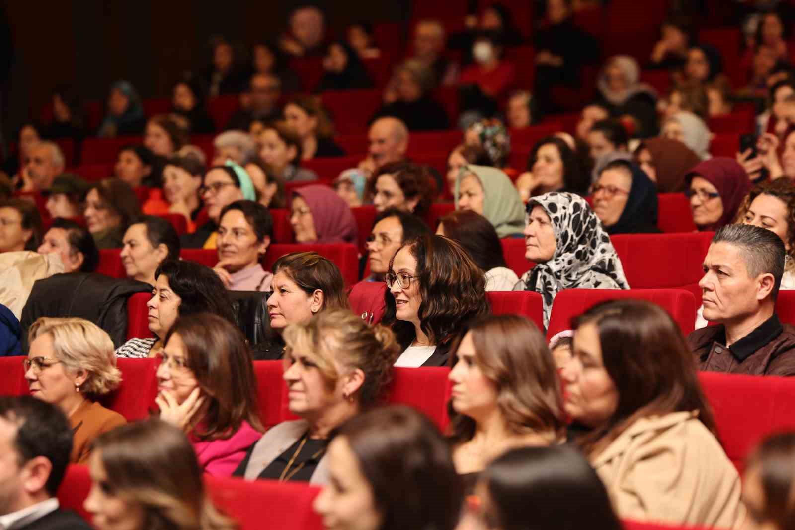 Merkezefendi Belediyesinin 7. Girişimci ve El Emeği Festivaline yoğun ilgi
