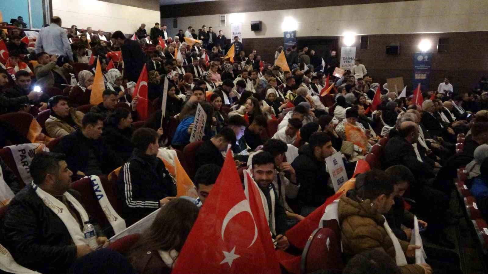 AK Parti Kütahya İl Gençlik Kolları Başkanlığı’nın 7. Olağan Genel Kurulu gerçekleştirildi
