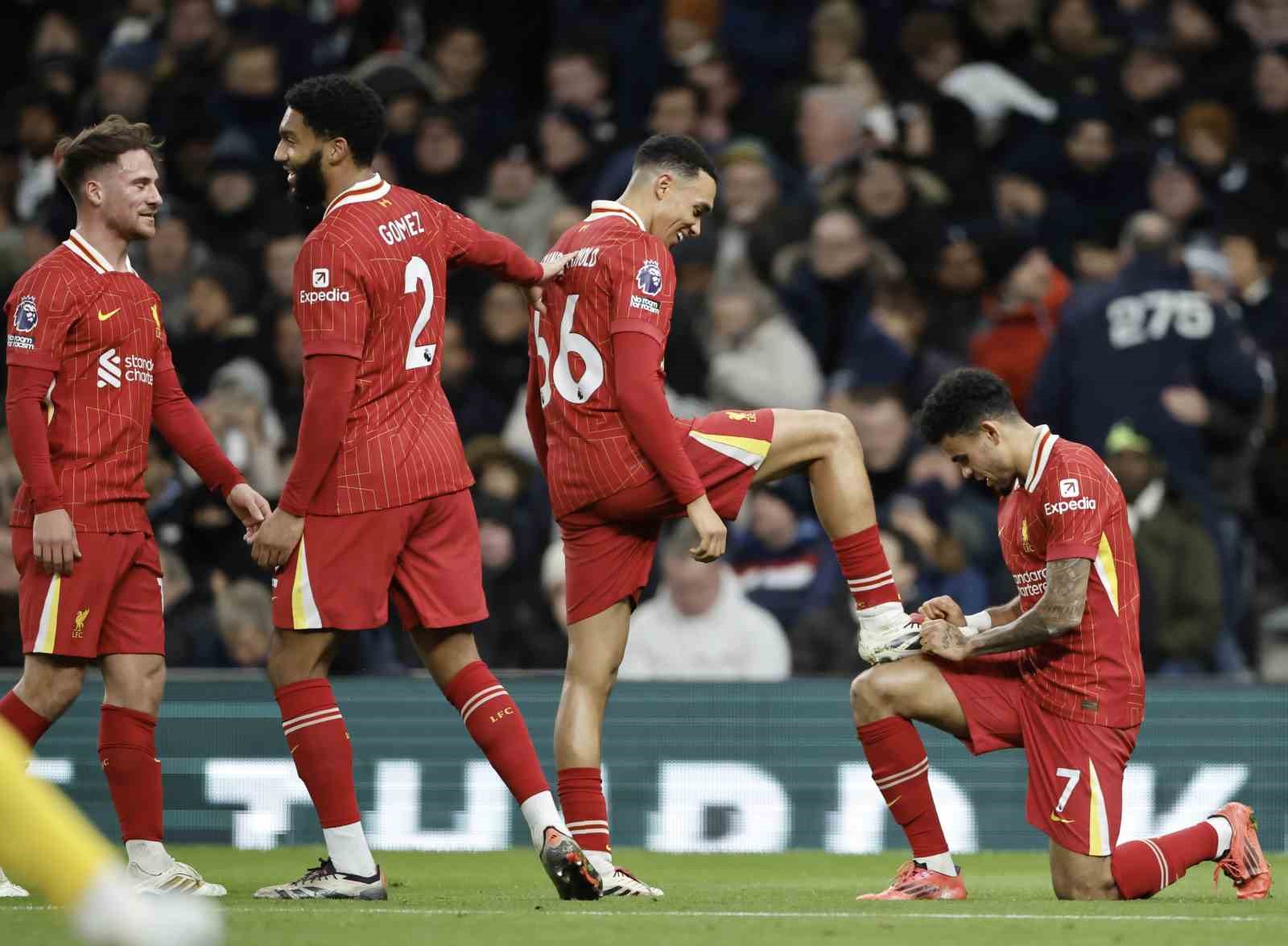 Liverpool, Tottenham engelini 6 golle aştı
