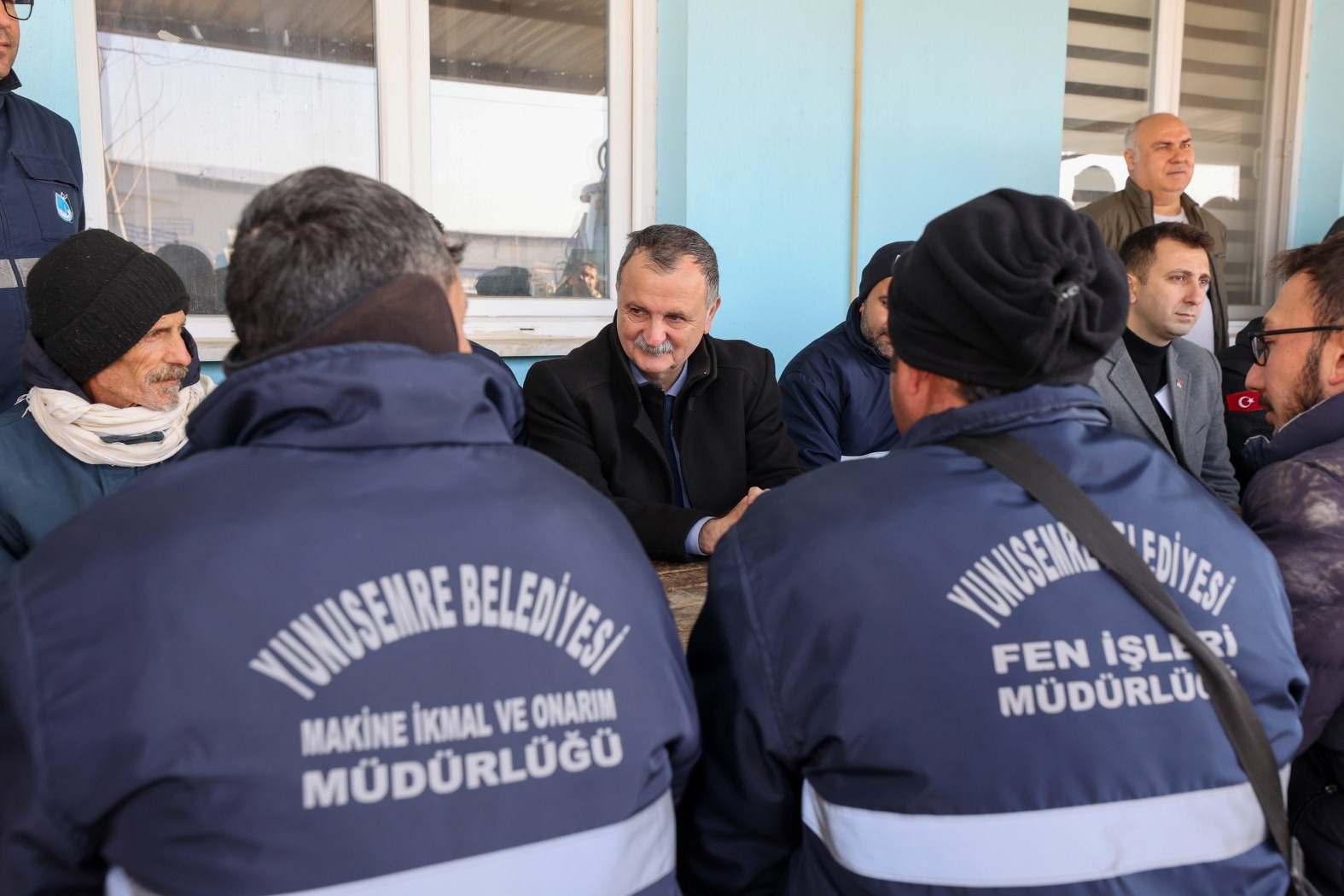 Yunusemre kendi kaynaklarıyla çöp konteyneri üretmeye başladı
