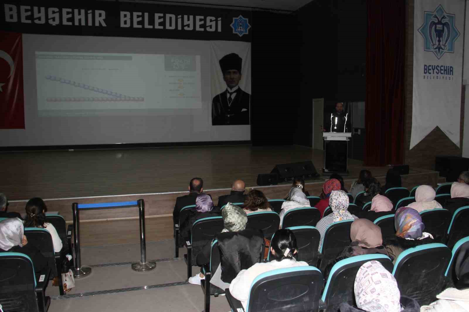 Beyşehir’de annelere madde bağımlılığı eğitim semineri
