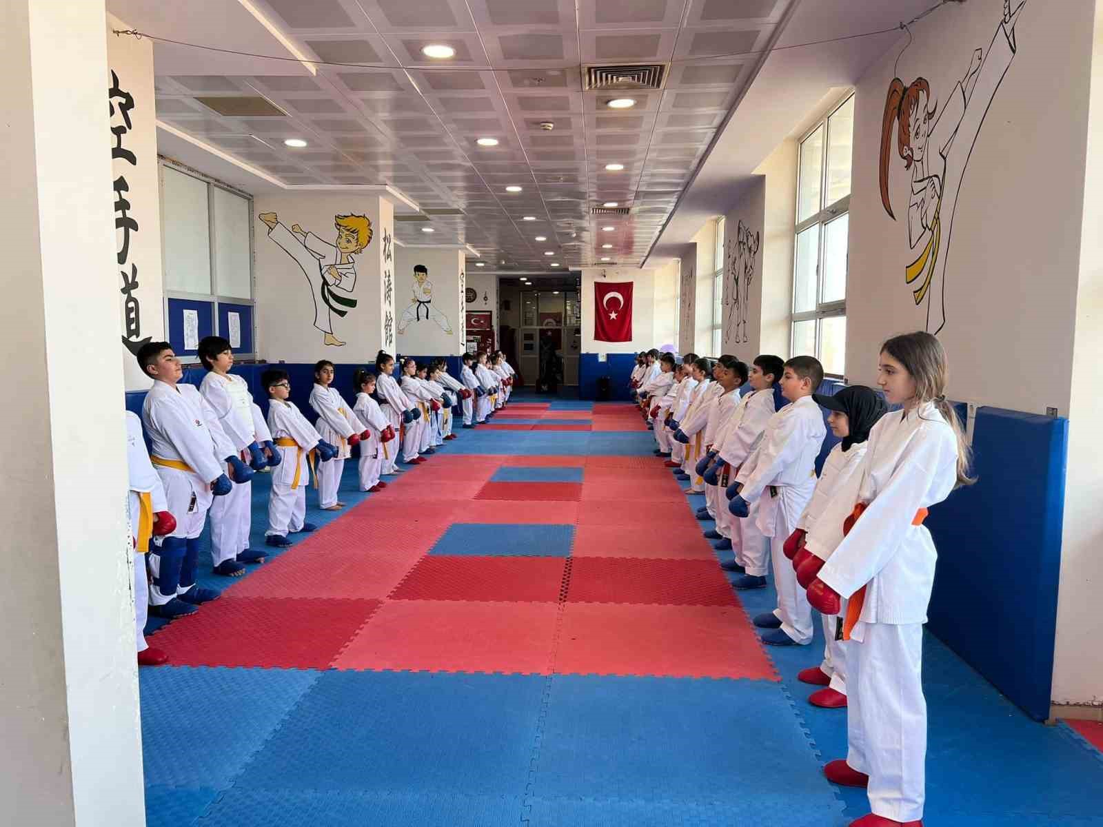 Muş’ta karate kurslarına yoğun ilgi
