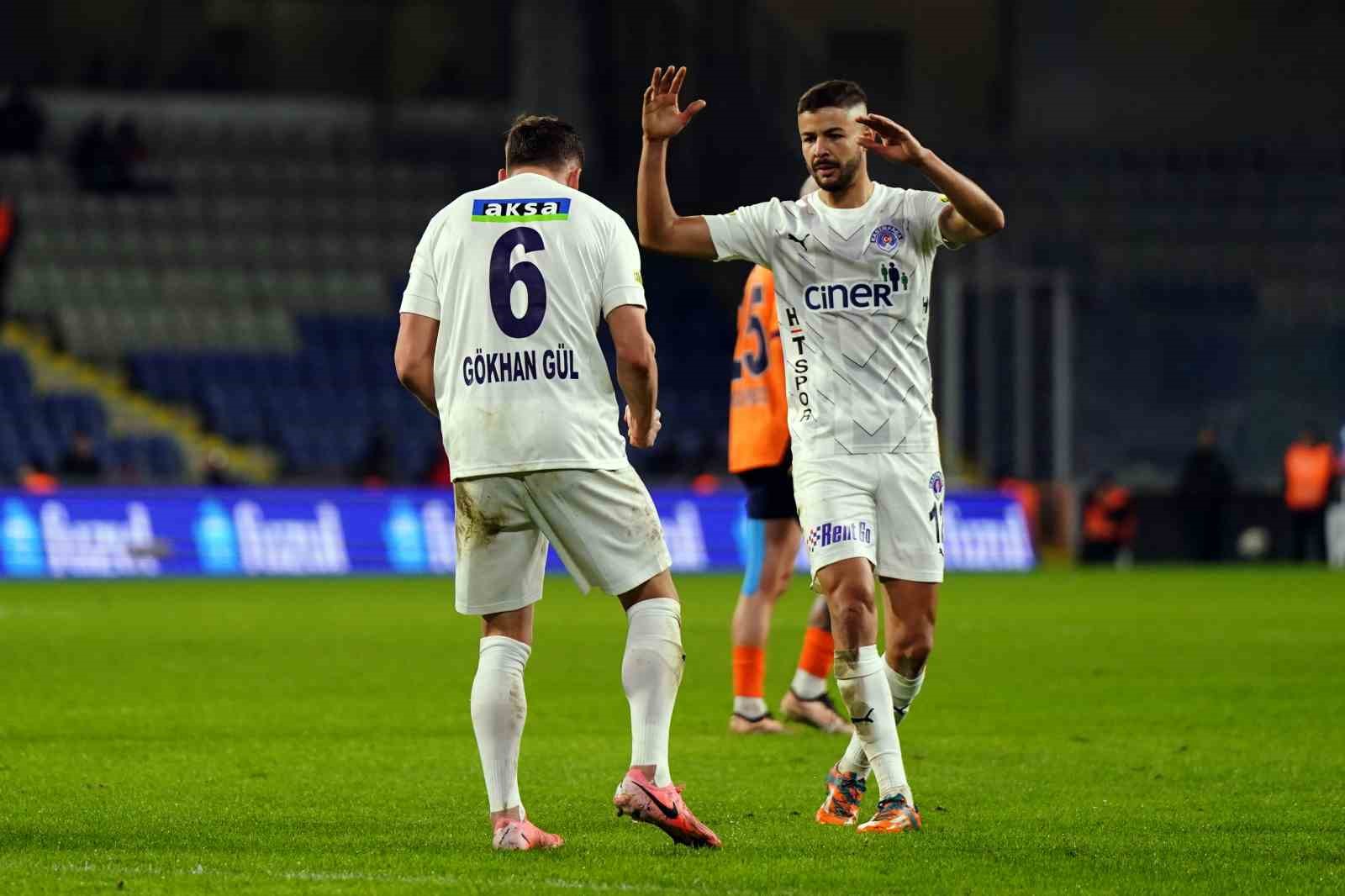 Trendyol Süper Lig: Başakşehir: 2 - Kasımpaşa: 2 (Maç sonucu)
