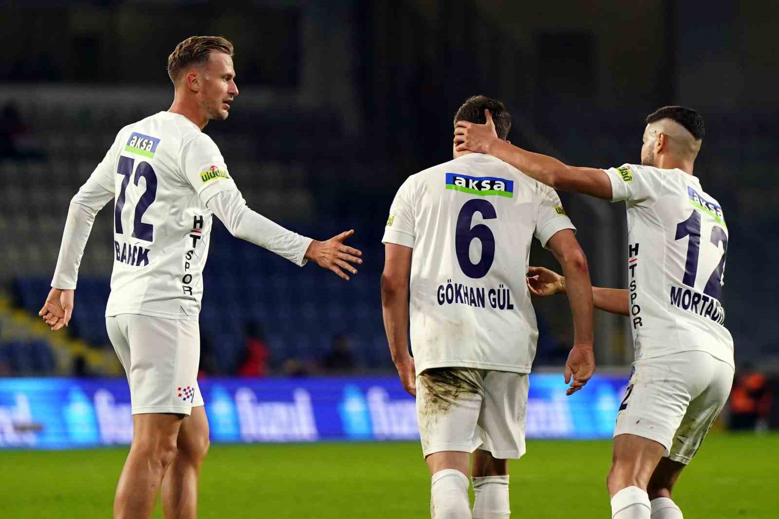 Trendyol Süper Lig: Başakşehir: 2 - Kasımpaşa: 2 (Maç sonucu)
