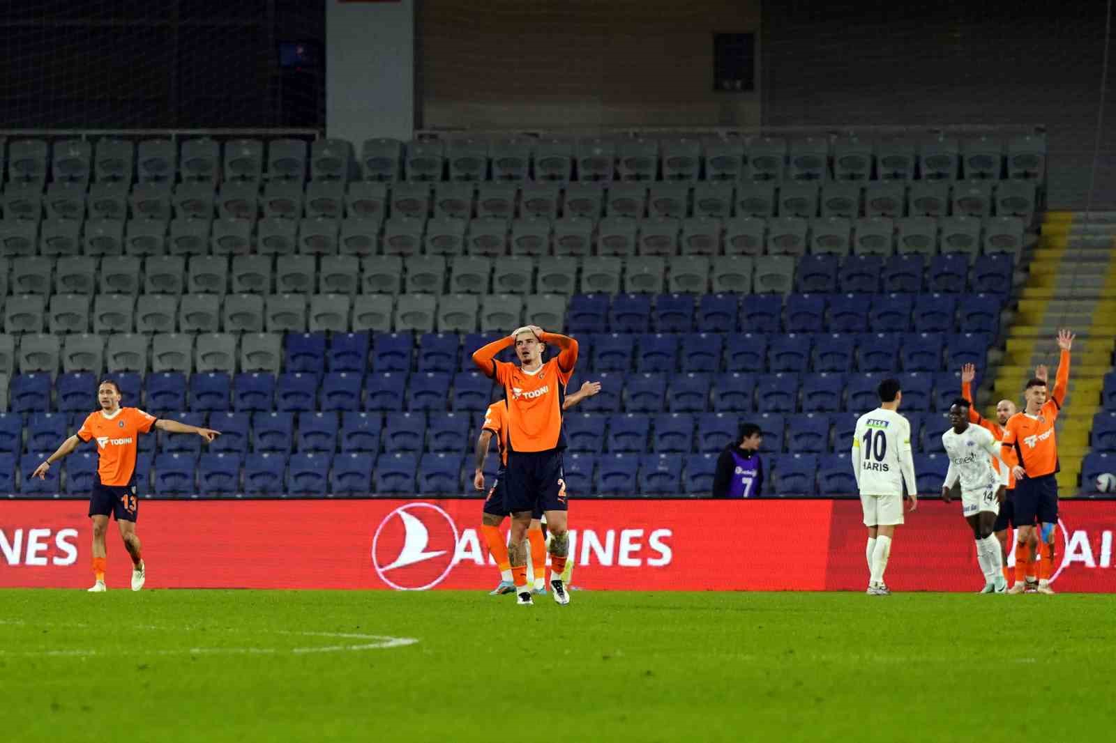 Trendyol Süper Lig: Başakşehir: 2 - Kasımpaşa: 2 (Maç sonucu)
