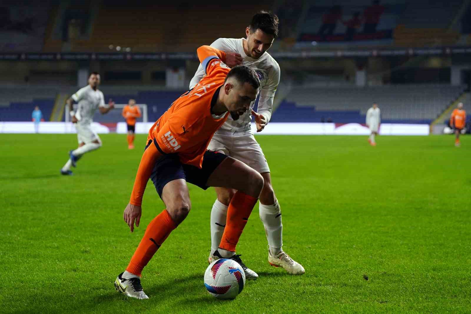 Trendyol Süper Lig: Başakşehir: 2 - Kasımpaşa: 2 (Maç sonucu)
