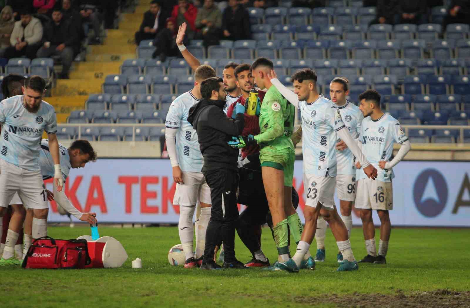 Trendyol Süper Lig: Atakaş Hatayspor: 1 - Adana Demirspor: 3 (Maç sonucu)
