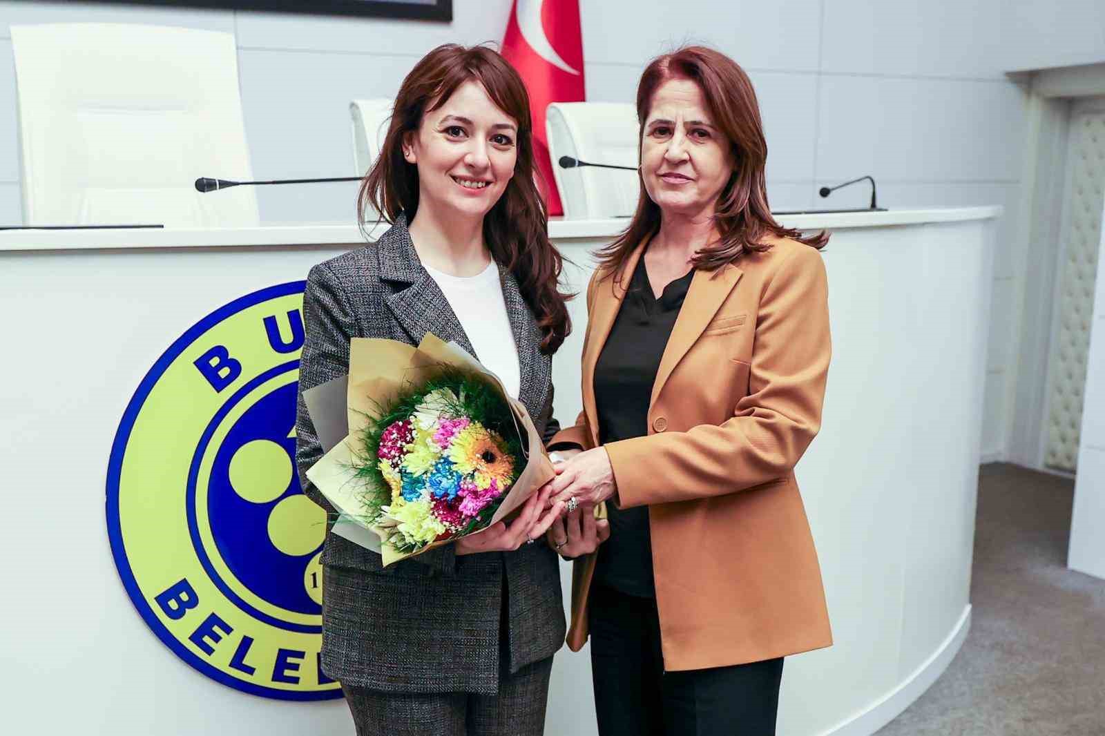 Manisa Büyükşehir Belediyesinden Buca Belediyesi çalışanlarına eğitim
