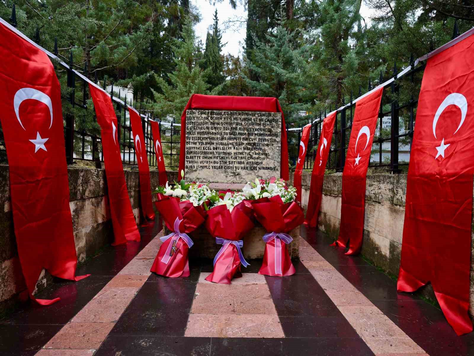 Şehit Kamil ve Özdemir bey minnetle anıldı
