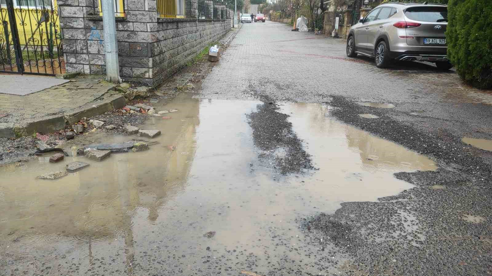 Sağanak yağış Tekirdağ’da etkili oldu
