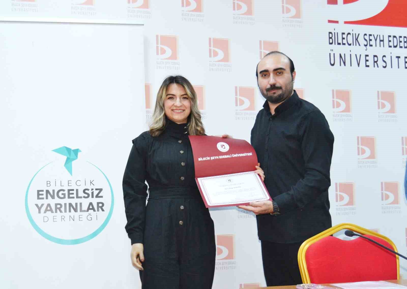 BŞEÜ’de ‘Engelsiz Kariyer’ semineri düzenlendi
