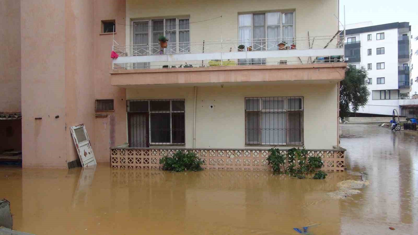 Mersin’de Akkuyu Nükleer Güç Santralinde çalışan Rus vatandaş sel mağduru oldu
