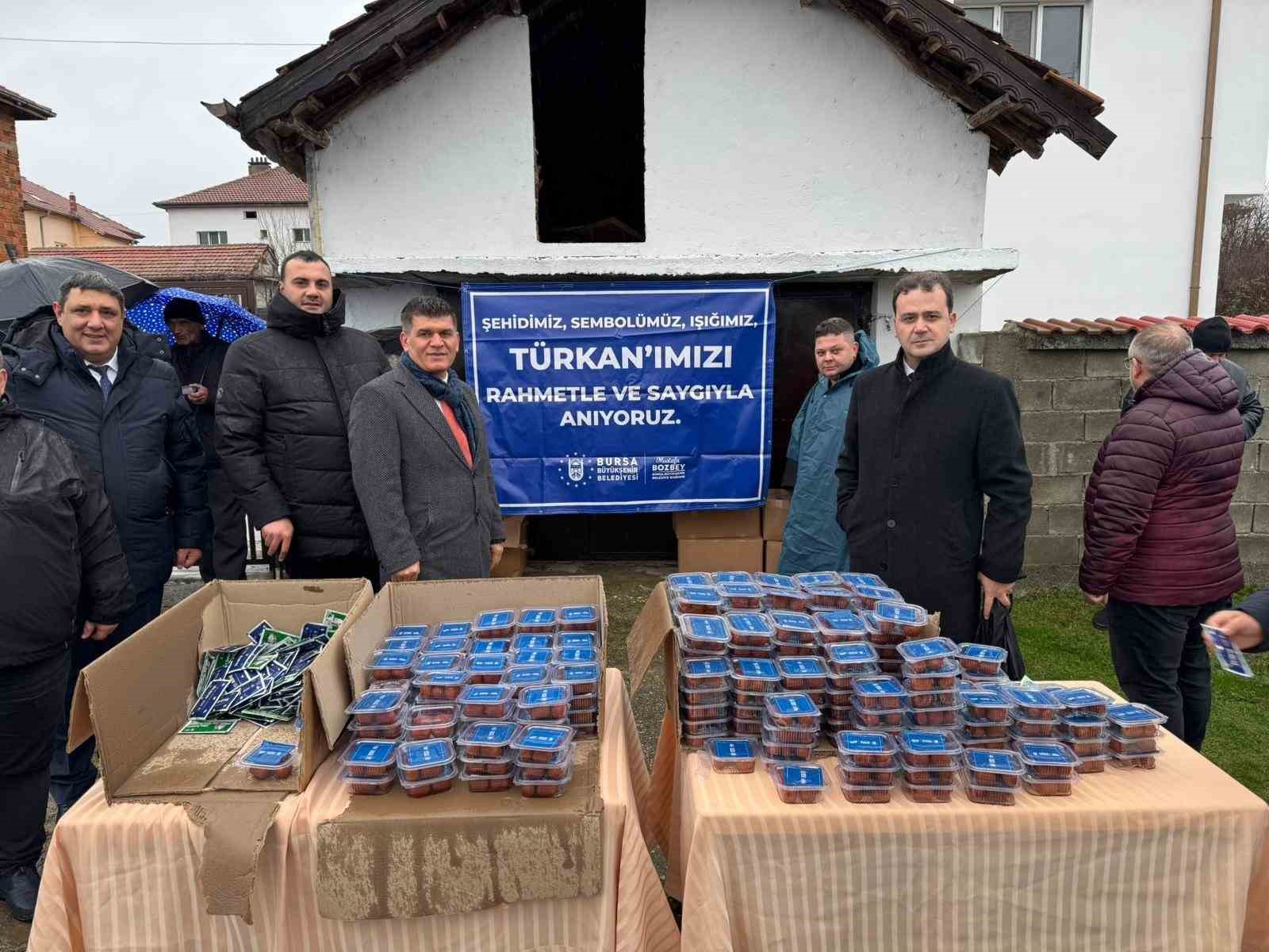 Direnişinin sembolü Türkan bebek mezarı başında anıldı
