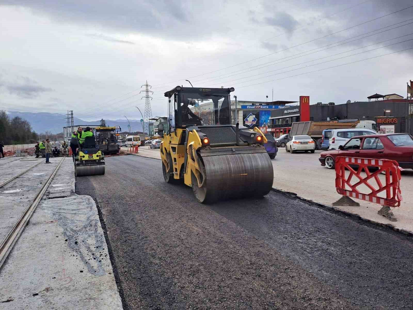 Alikahya’daki menfez yeniden trafiğe açıldı
