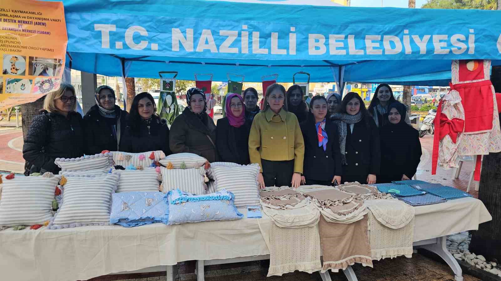 Nazilli’de kursiyerlerin sergisi büyük ilgi gördü
