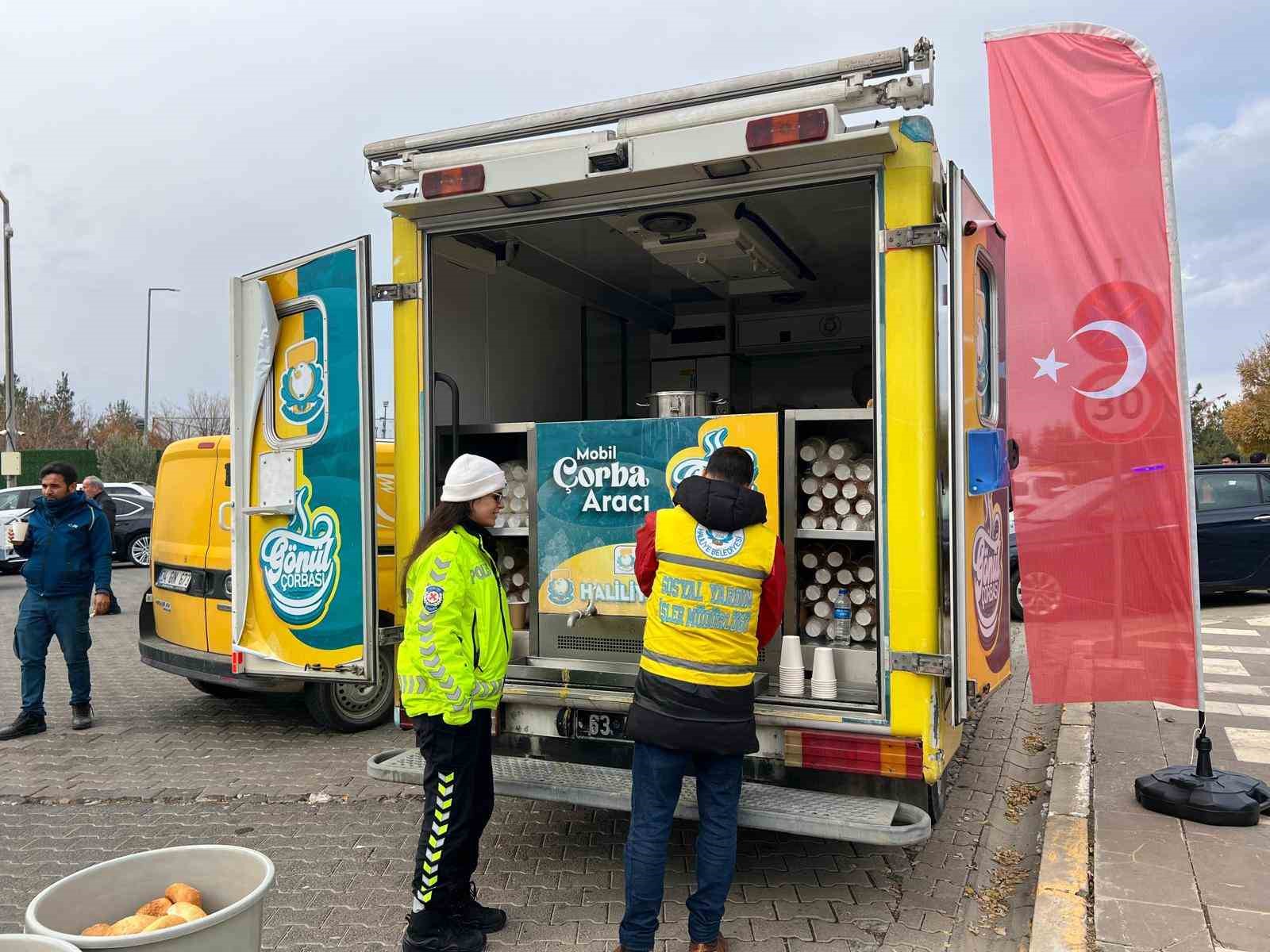 Güneydoğu Kariyer Fuarında Haliliye Belediyesinden öğrencilere destek
