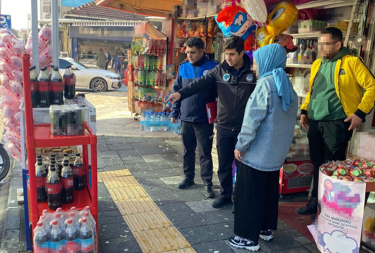 Turgutlu’da zabıta ve emniyetten kaldırım işgali denetimi
