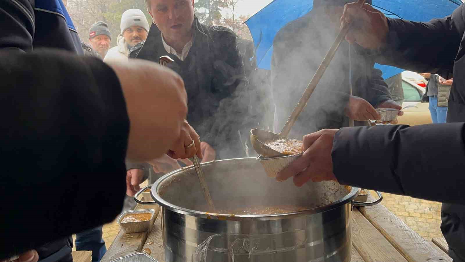 ’Efsane Başkan’ dualarla anıldı
