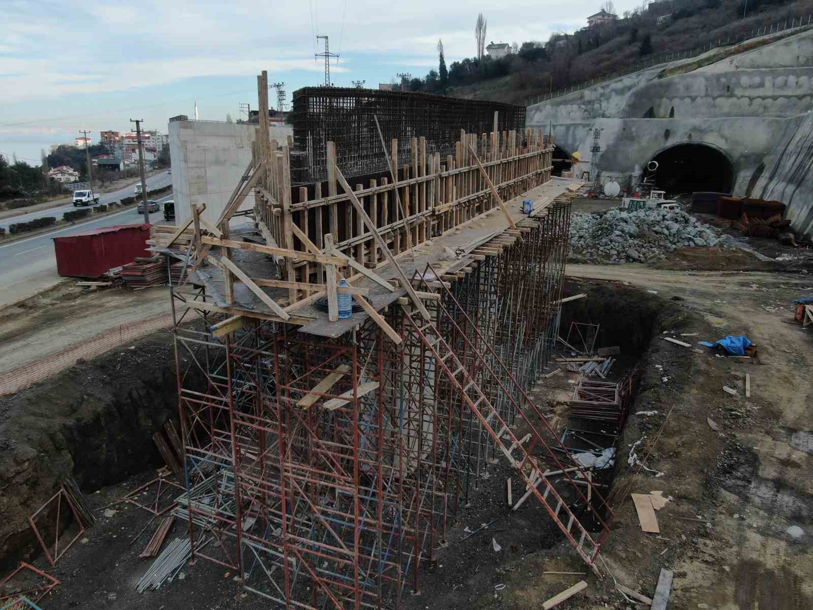 43,8 kilometre uzunluğu ile Trabzon trafiğini rahatlatacak
