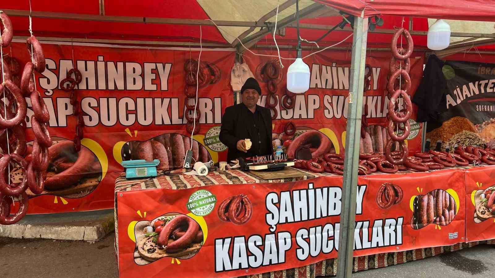 Festival bahane, yöresel lezzetler şahane
